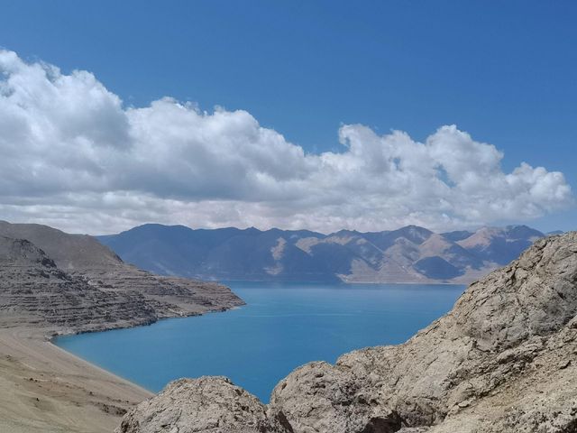 探秘當惹雍措，沉醉於藏地聖湖的神秘與壯美