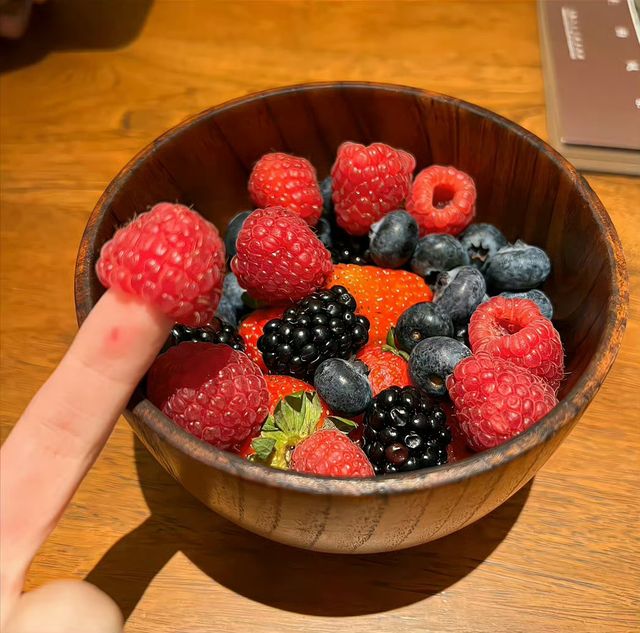 被甜食包圍的快樂日