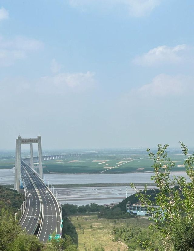 三皇山桃花峪