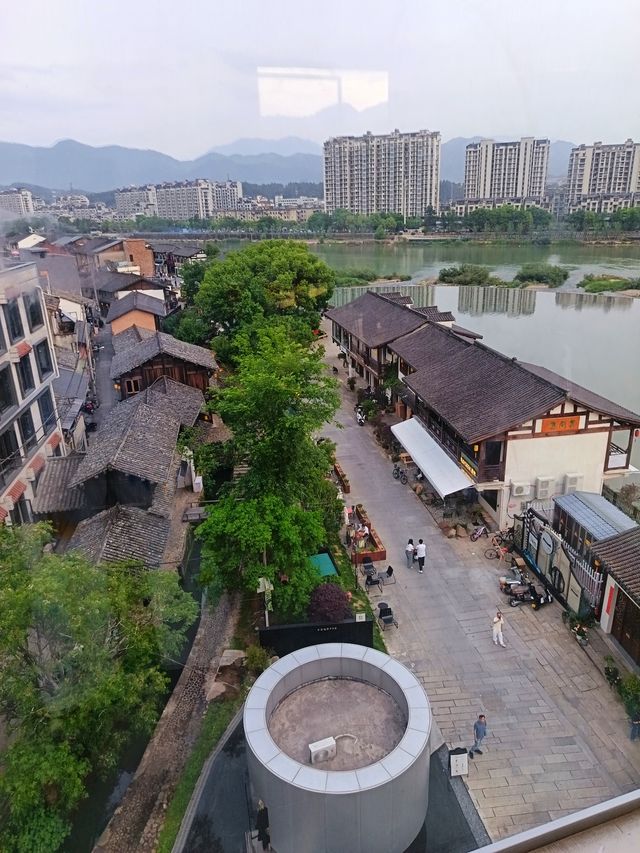 性價比不比景德鎮更高|龍泉