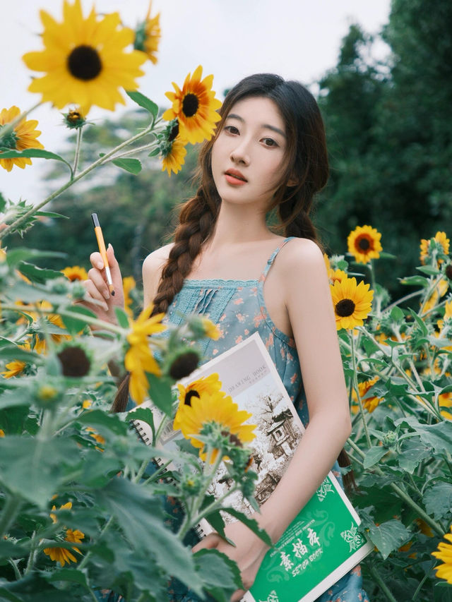 救命！在深圳撞進了向日葵的盛夏時光🌻每一幀都像被陽光吻過的浪漫畫報！