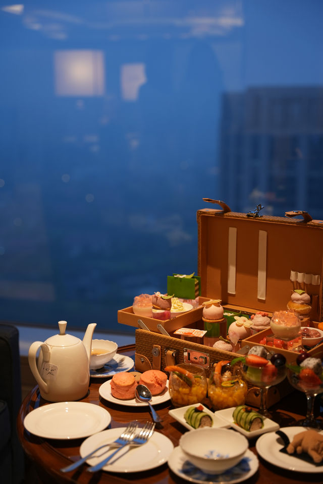 ✨住進雲端夜景，邂逅江城浪漫 | 武漢漢口喜來登大酒店