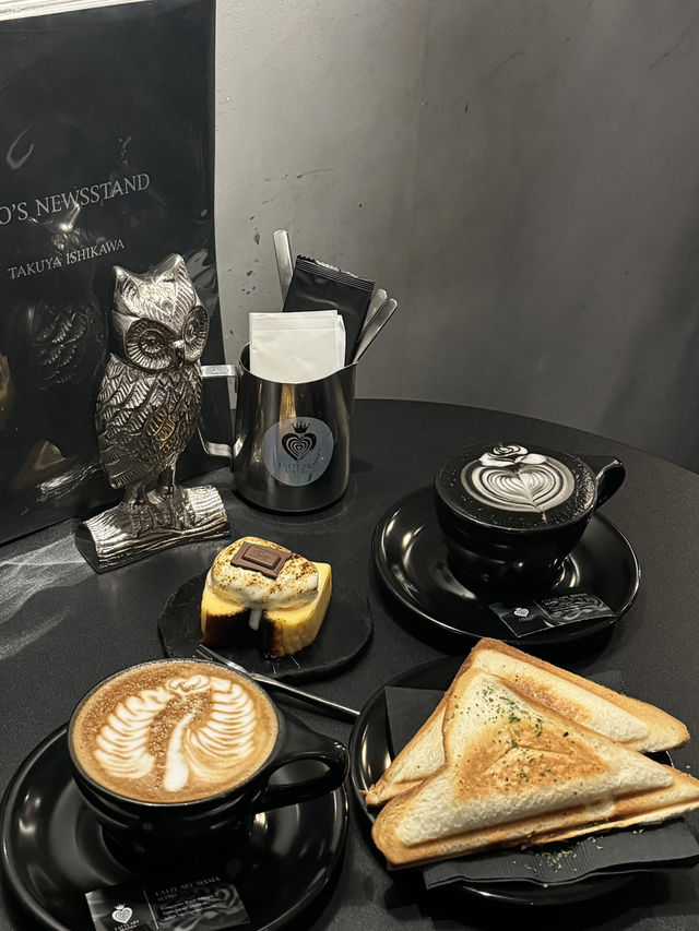🇯🇵東京外苑前探店｜黑魂系拉花咖啡館☕️每杯都是藝術品！