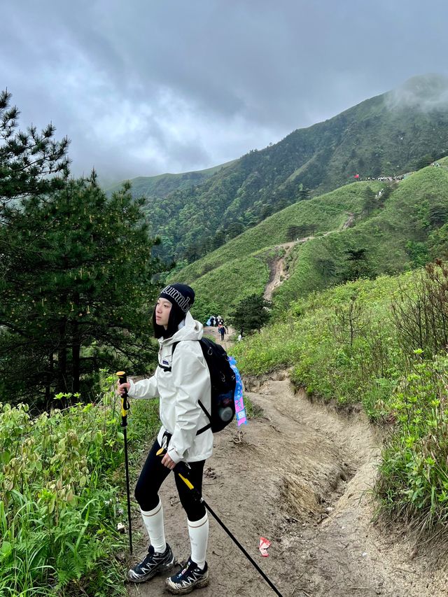 武功山反穿28km全攻略｜用腳步征服雲端，治癒感爆棚