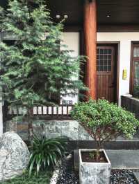 藏喺束河煙火入面嘅寧靜角落，等你嚟
