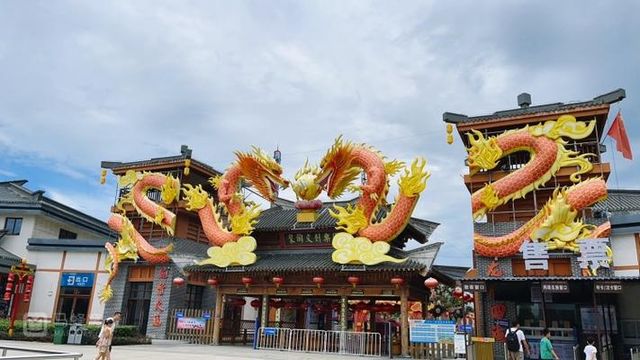 六安藍溪花園酒店周邊玩什麼？