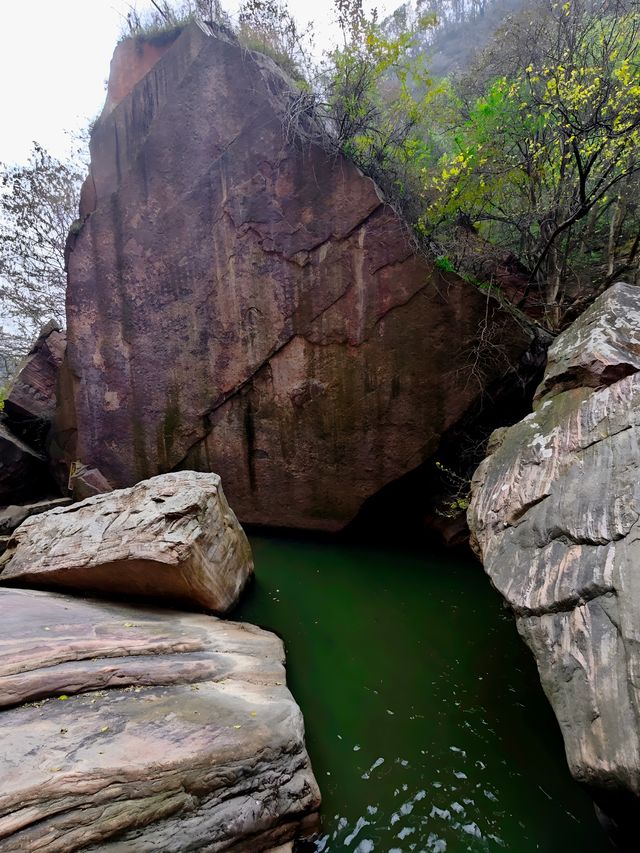 闖入億萬年前的天然畫廊河南龍潭大峽谷