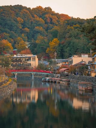 By the Uji River, a thousand years of water and tea