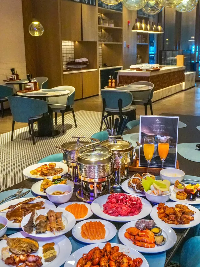 北海!北海酒店!住度假酒店就要吃海鮮自助! 北海!北海酒店!住度假酒店就要吃海鮮自助!