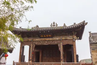 Xinzhou Xiurong Academy｜Reading the Long Scroll of Blue Tiles, Enjoying a Half-Day of Autumn Leisure