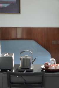 在方外隅見海,把週末泡進一杯茶裡