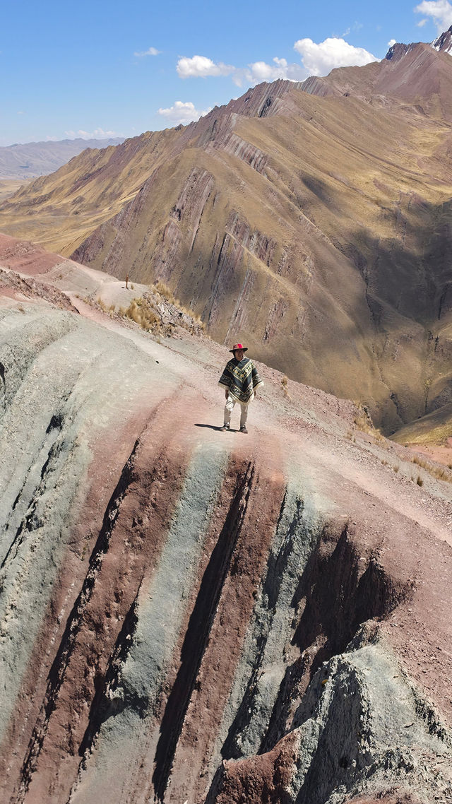 Breathtaking Pallay Puncho Tour in Peru