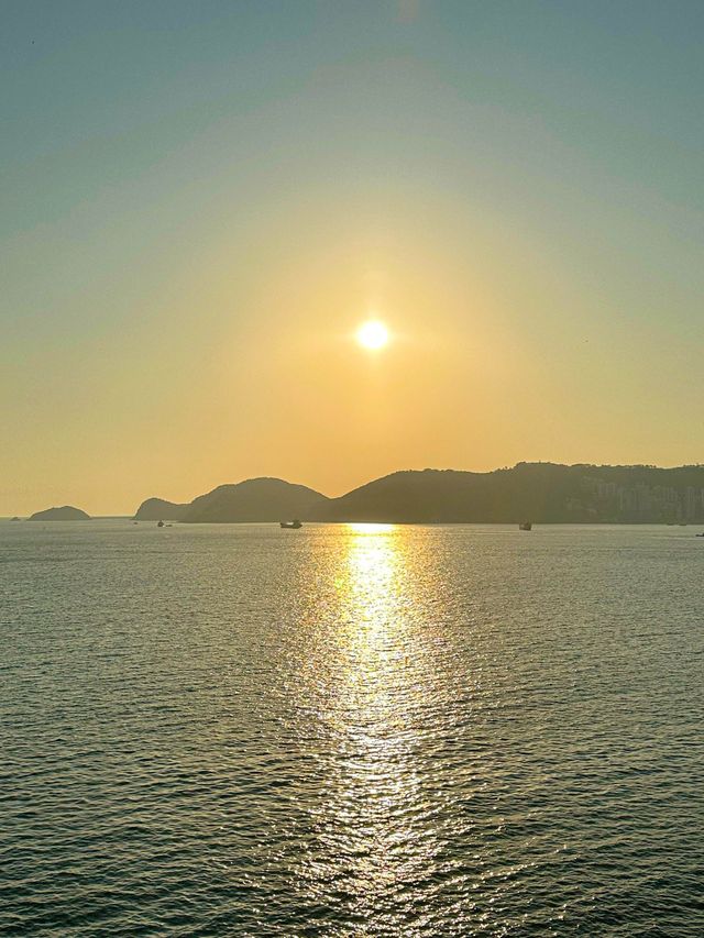 해질녘 바다노을보며 라면 한사발 🍜🌊