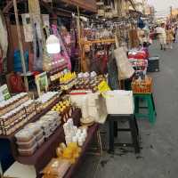 ถนนคนเดินวัวลาย วันเสาร์ เชียงใหม่