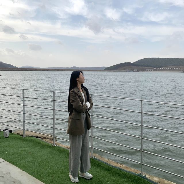 용인에 물멍 뷰 카페가? 