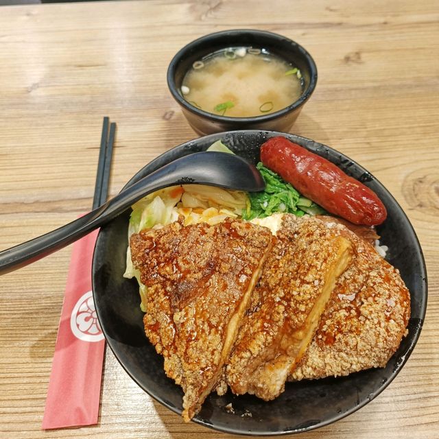 超吉飯桶 好吃的丼飯分享