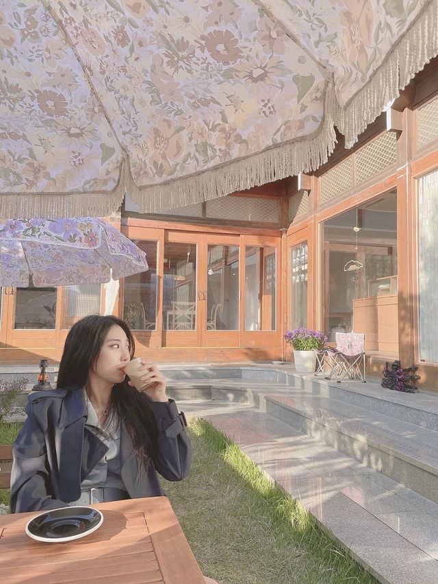 🫧찰나의 계절 가을, 고즈넉한 분위기 조용하게 힐링하기 좋은 고사리카페에서 가을을 담아왔어요🍂🍁