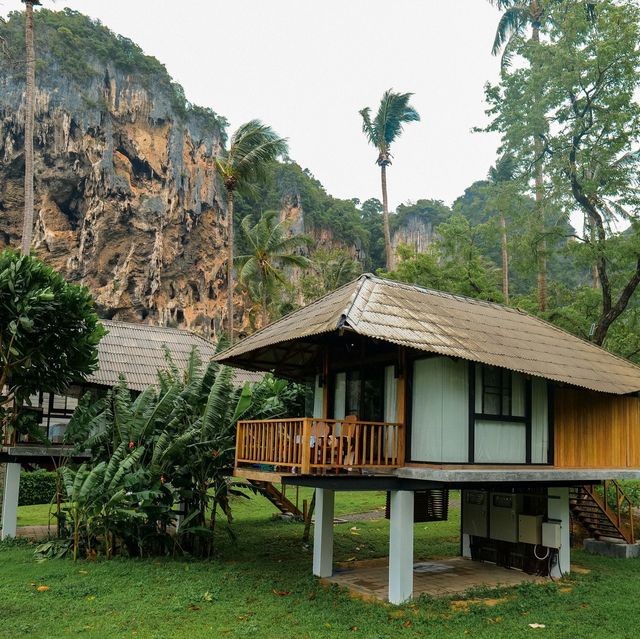 ที่พักกระบี่ วิวสุดว้าวว Tinidee Hideaway Tonsai 