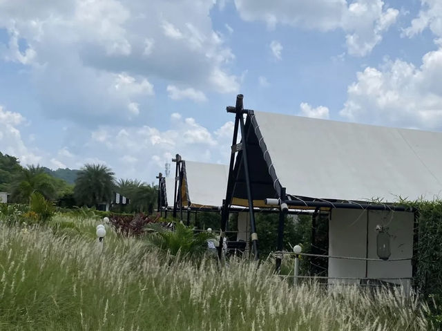 Mont Blanc Glamping ที่พักเขาใหญ่สไตส์แคมป์ปิ้ง 🏕