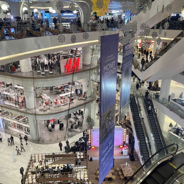 ICON Siam - shopping in Bangkok