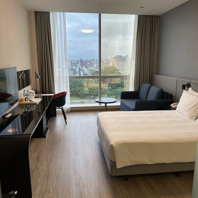 Holiday Inn Express Taichung Park, an IHG Hotel