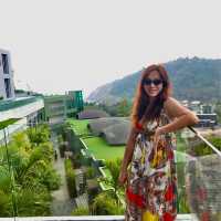 Crest Resort & Pool Villas