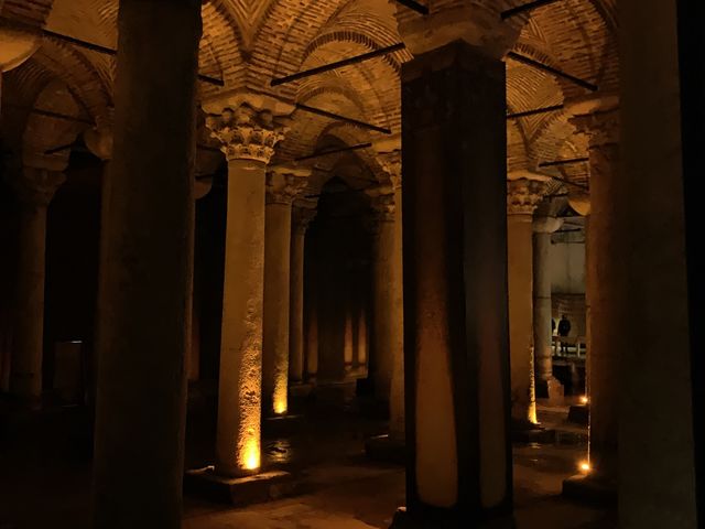 土耳其地下水宮殿（Basilica Cistern）  