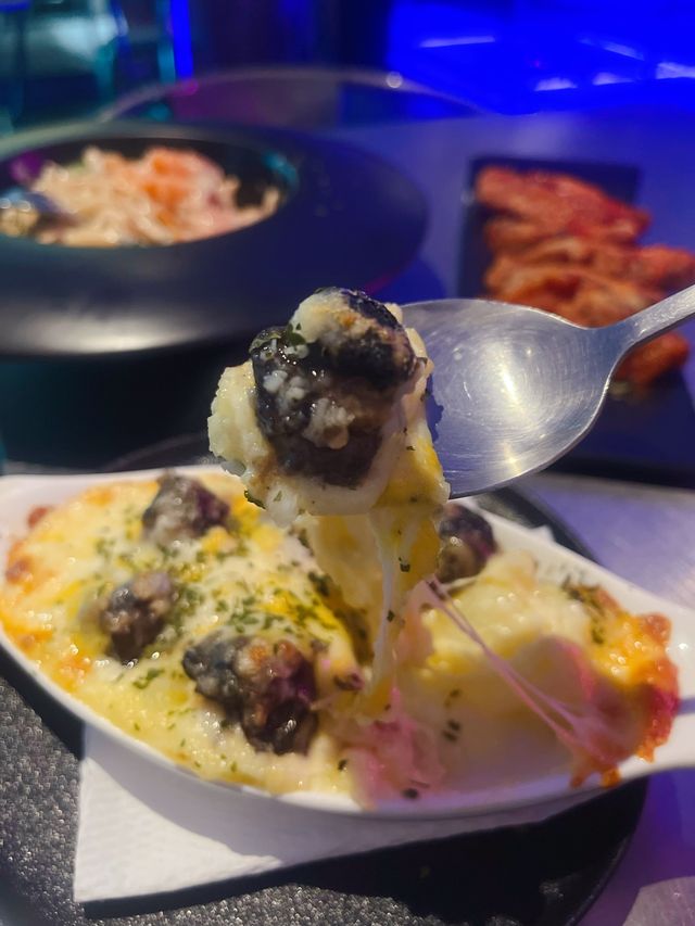 型格調酒吧餐廳🎸chill住享受高質美食🤪