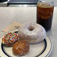 【韓国ソウル・安国】韓国でも話題のLA発ドーナツ「Randy's Donuts（ランディーズ・ドーナツ）」