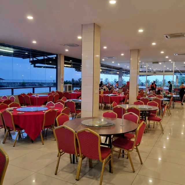 Seafood With A View At Jade Garden 🦞🐟🦐
