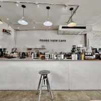 Prang View Café 