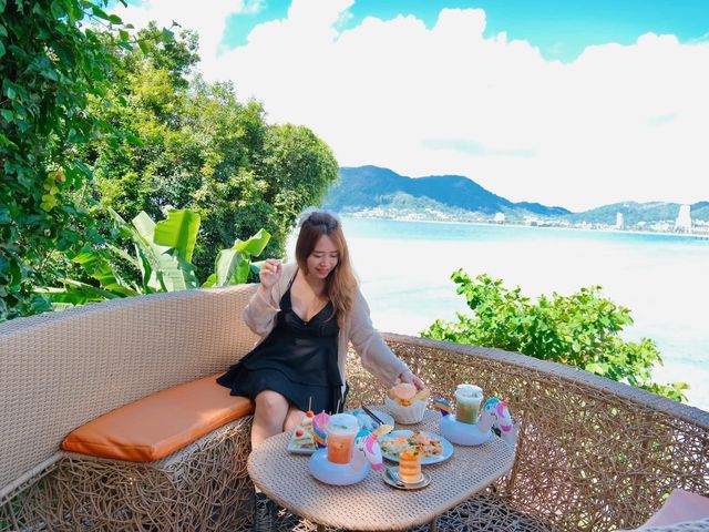 .       ☁️  THE  COZY  CAFE  PHUKET  ☁️