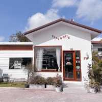 Flatwhite Cafe.Th : คาเฟ่น่ารักสไตล์มินิมอล 