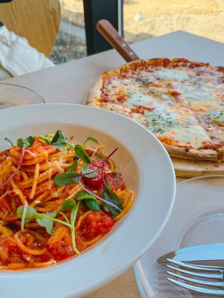 ‘Lettu’, a brunch cafe with a delicious Einspanner restaurant in Sansuyu Village