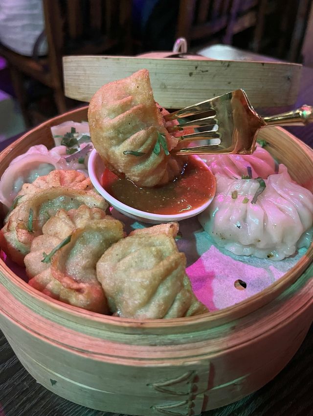 初嚐尼泊爾菜🍛有驚喜😋