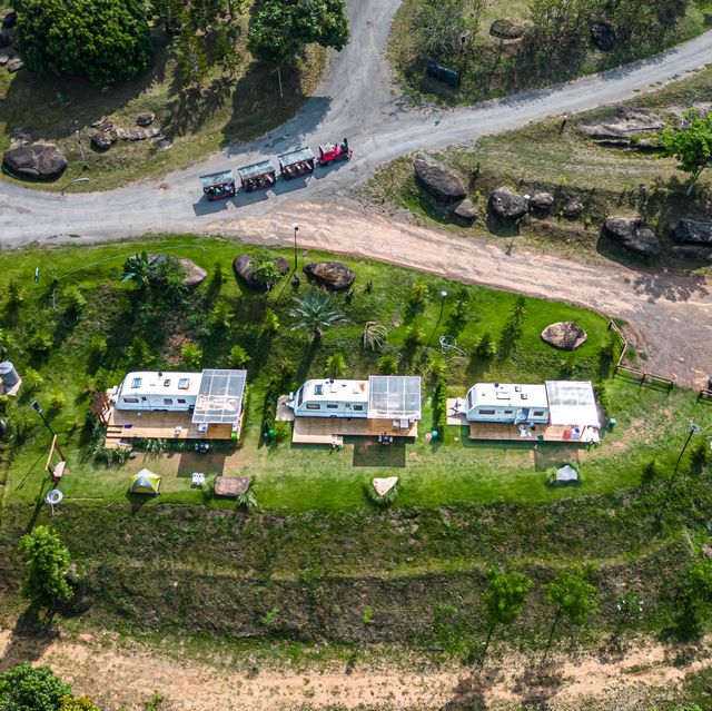 ที่พักน่ารักๆ ที่วังน้ำเขียว มีรถบ้านด้วย 🌳