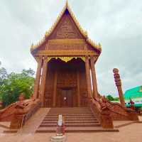 วัดหนองปลิง โบส์ถศิลาแลง กำแพงเพชร