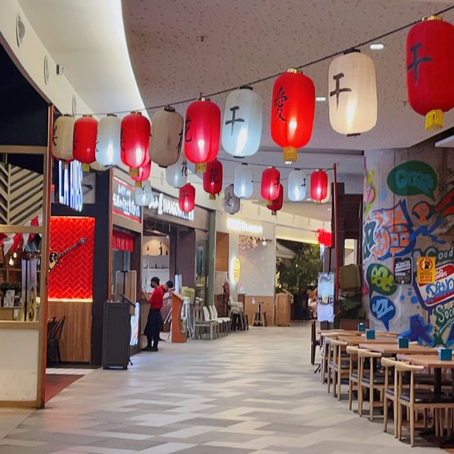 Pakuwon City Mall內的Food Society