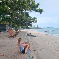 เที่ยวพัทยา เดินเล่นชายหาด ชมพระอาทิตย์ตกดิน