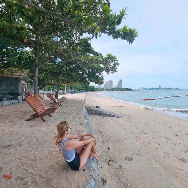เที่ยวพัทยา เดินเล่นชายหาด ชมพระอาทิตย์ตกดิน