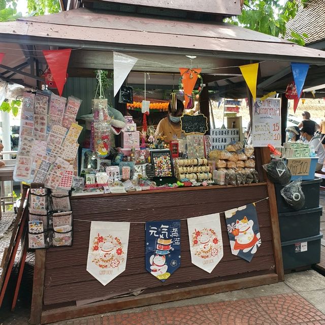 ตลาดน้ำตลิ่งชัน ตลาดน้ำในเมืองกรุง