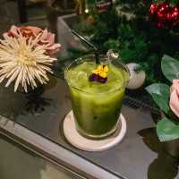 尖沙咀｜節日氣氛很好的Bar & Restaurant。aga Restaurant & Bar 
