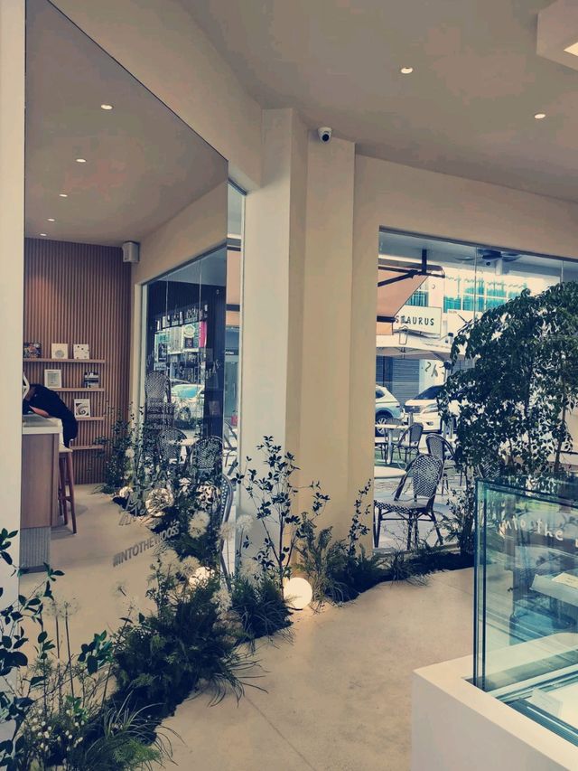 Woos Cafe