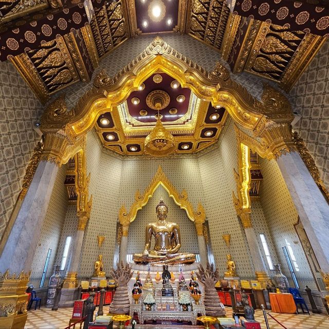 วัดไตรมิตรวิทยารามวรวิหาร