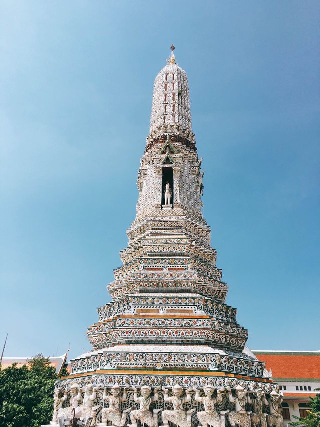 ［泰國/曼谷］鄭王廟🇹🇭｜現在泰國當紅的旅遊景點