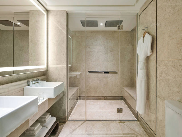 Cozy staycation at Marriott Tang Plaza