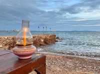 “ครัวเฉลียงลม” ร้านอาหารวิวสวยเกาะล้าน