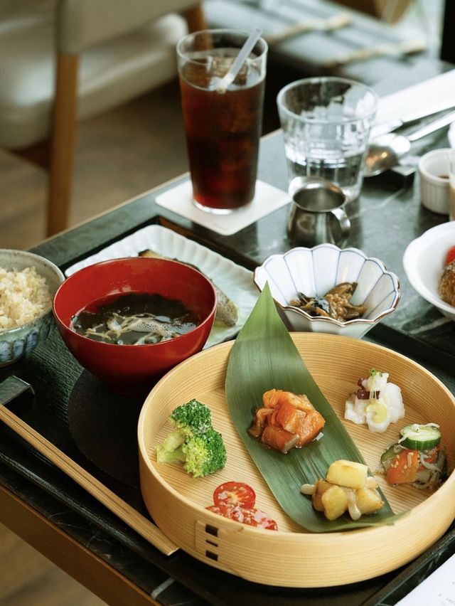 「東京青山The Aoyama Grand Hotel」現代復古，適合晚班機旅客