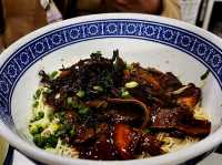 上海靜安 本幫菜的靈魂全在一碗麵 沪西老弄堂面馆(静安寺店)