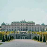 Vienna: Waltz Through History and Charm